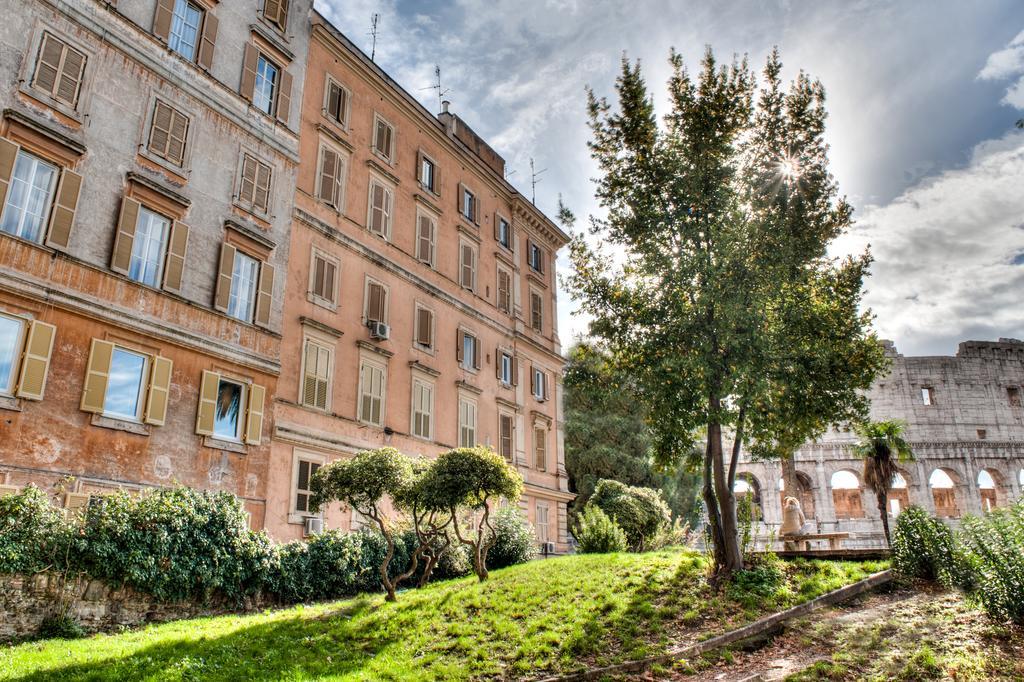 Romance Al Colosseo Apartment Rome